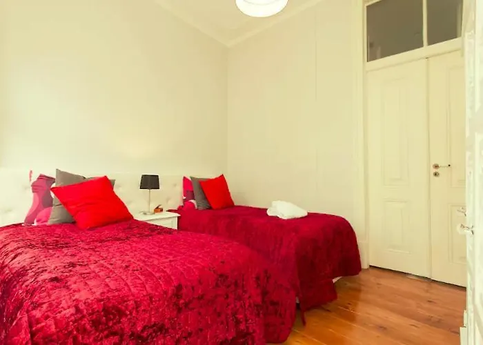 Charm Homes Historic Balcony & Art Апартаменты Лиссабон